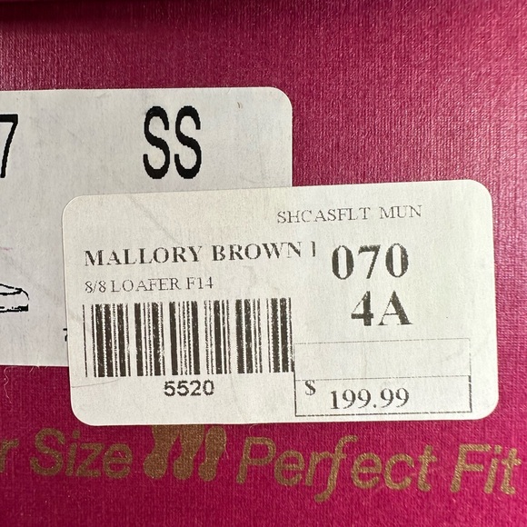 Munro Women’s High End Flats - Picture 5 of 6